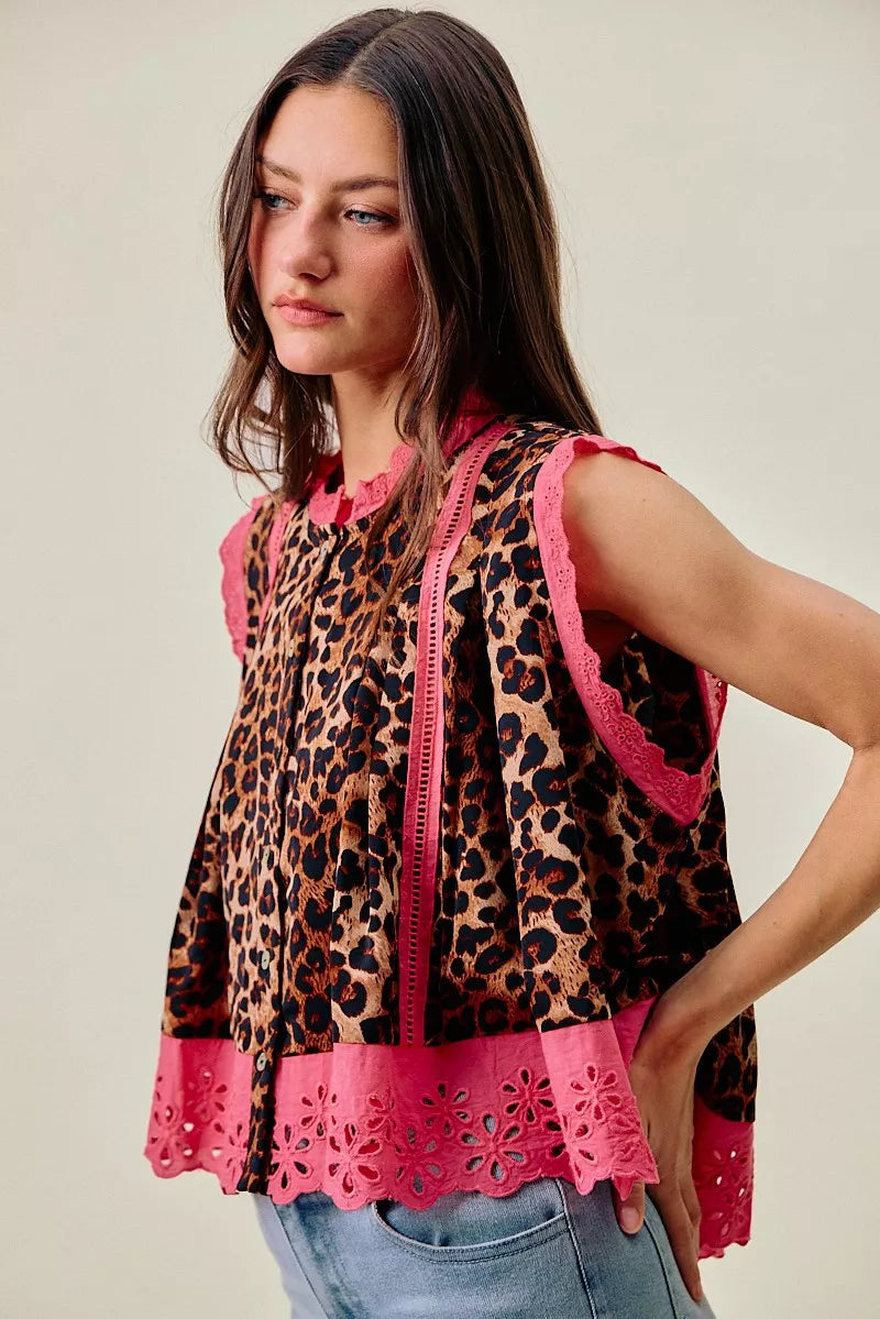 Leopard Pleated Sleeveless Blouse -