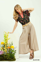 Floral Contrast Trim Flutter Blouse -
