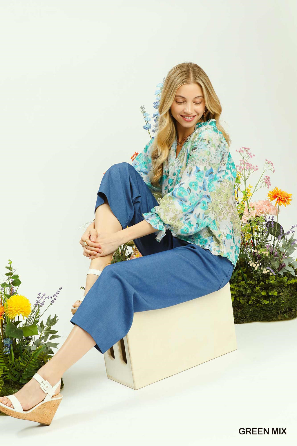Watercolor Floral Flounce Sleeve Blouse -