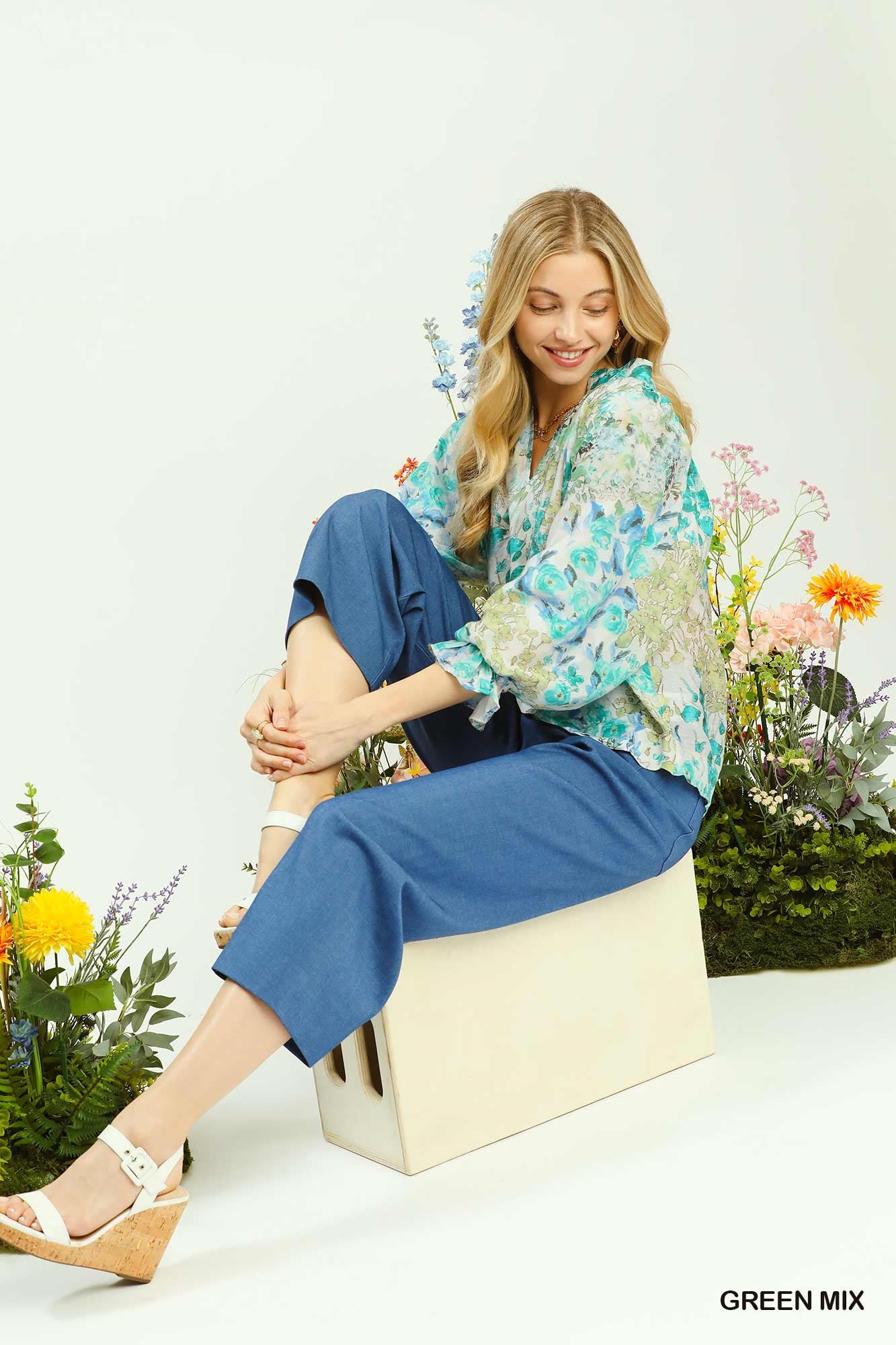 Watercolor Floral Flounce Sleeve Blouse -