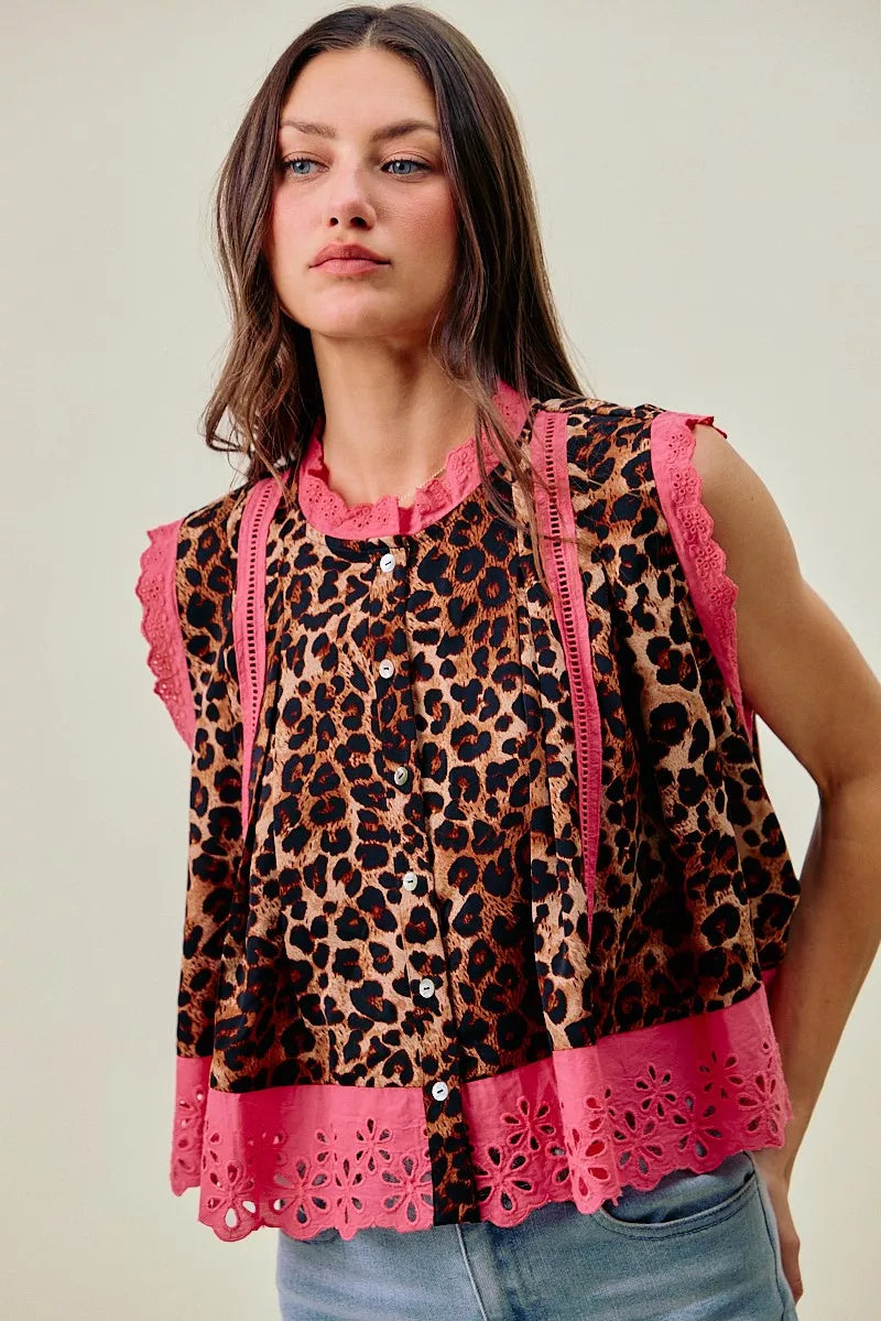 Leopard Pleated Sleeveless Blouse -