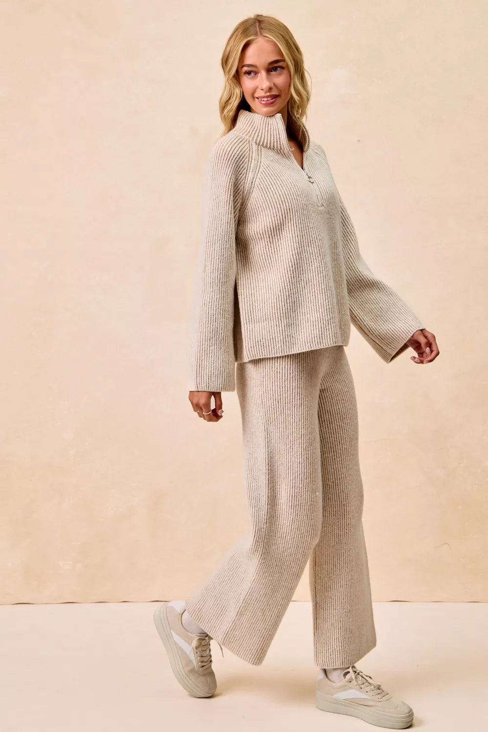 Two Tone Ribbed Half Zip Pullover -