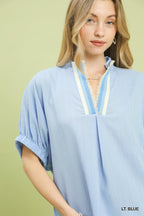 Textured Contrast Trim V-Neck Blouse -