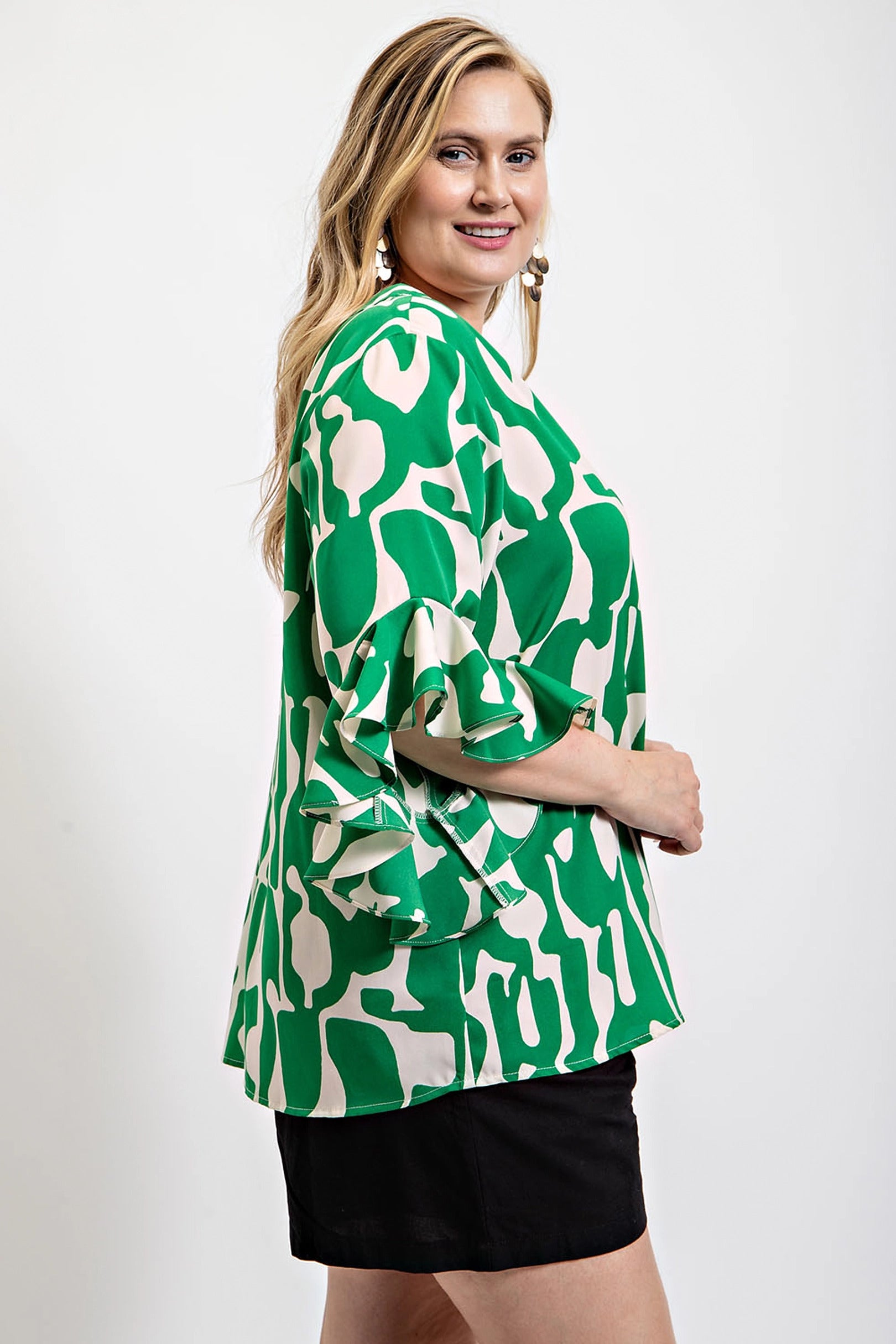 Geometric Ruffle Sleeve Blouse -