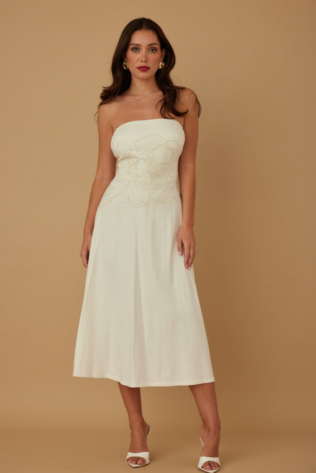 Floral Appliqu?? Strapless Midi Dress -
