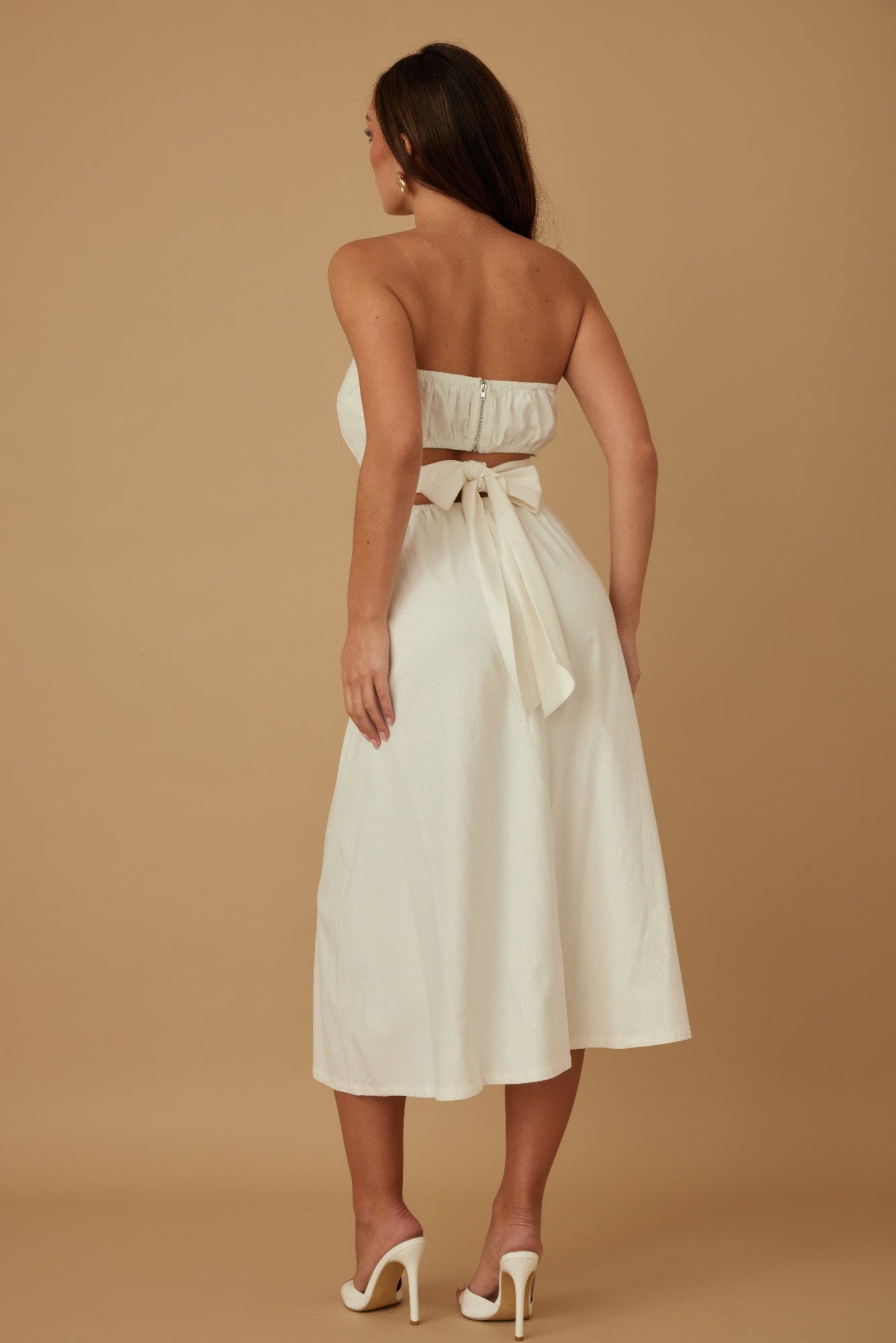 Floral Appliqu?? Strapless Midi Dress -