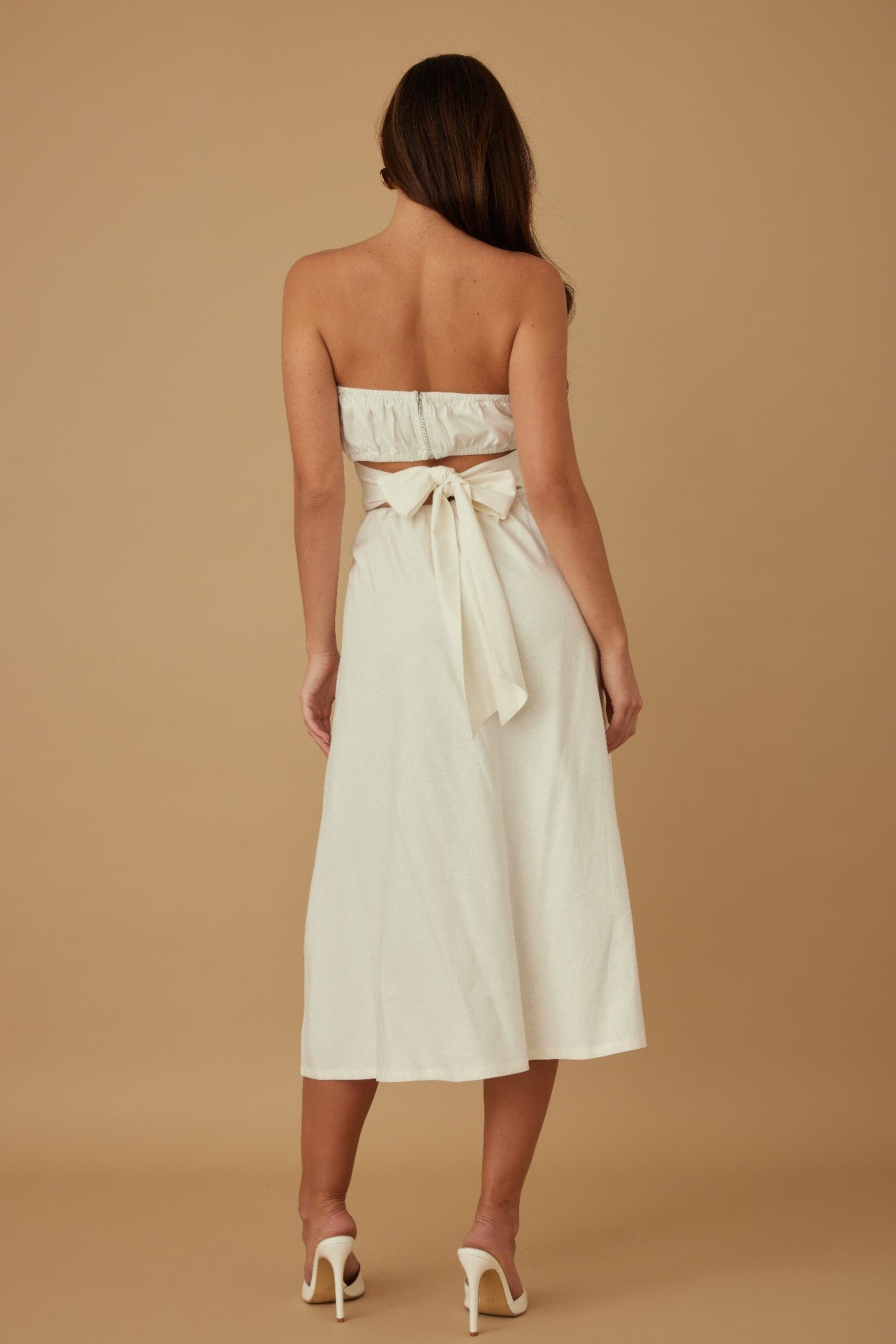 Floral Appliqu?? Strapless Midi Dress -