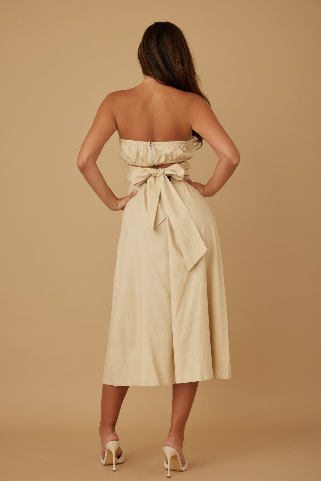 Floral Appliqu?? Strapless Midi Dress -
