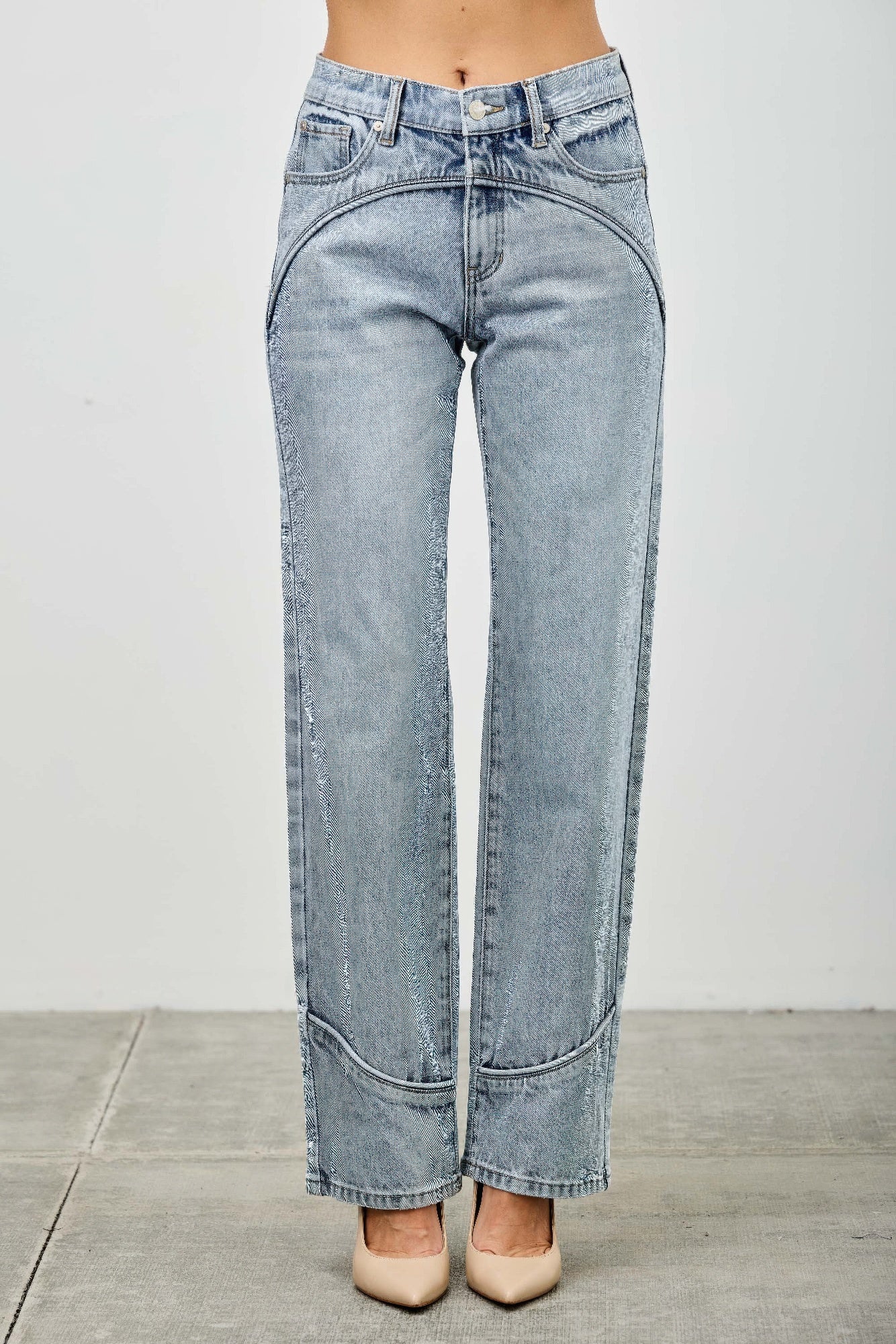 Mid Rise Piped Straight Leg Jeans Secondary image