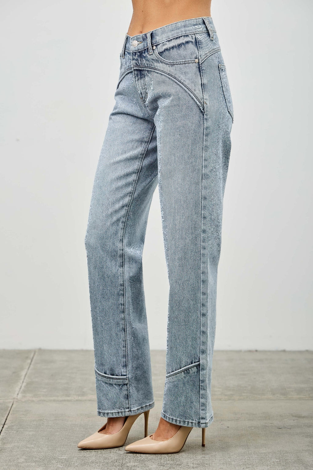 Mid Rise Piped Straight Leg Jeans -