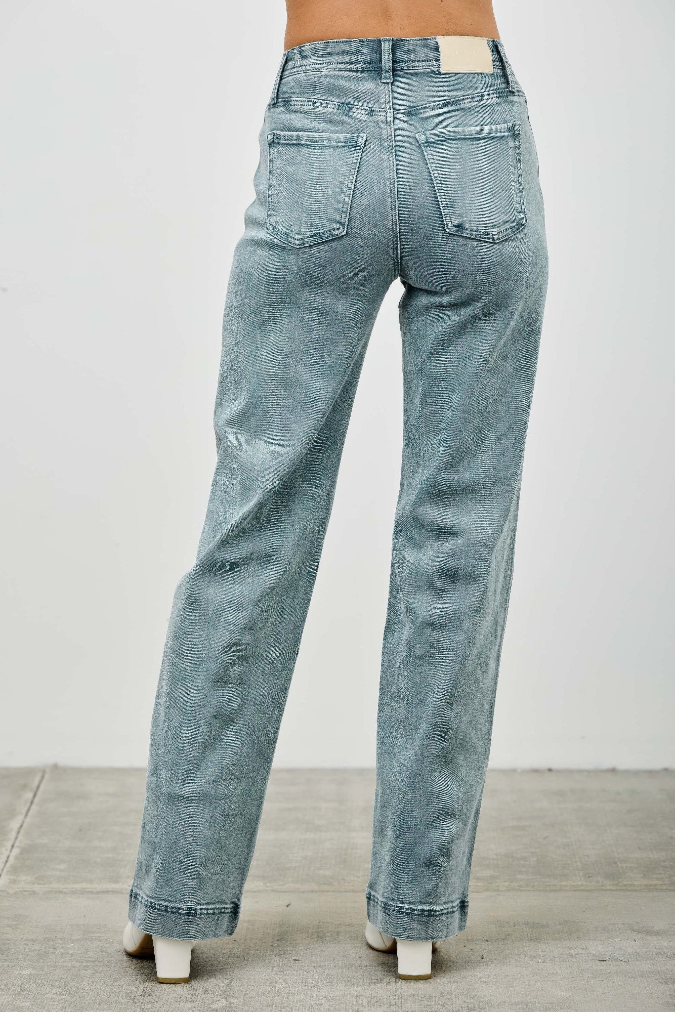 High Rise Faded Straight Leg Jeans -