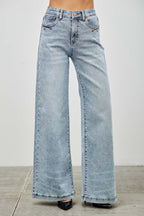 High Rise Classic Wide-Leg Jeans -