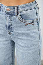 High Rise Classic Wide-Leg Jeans -
