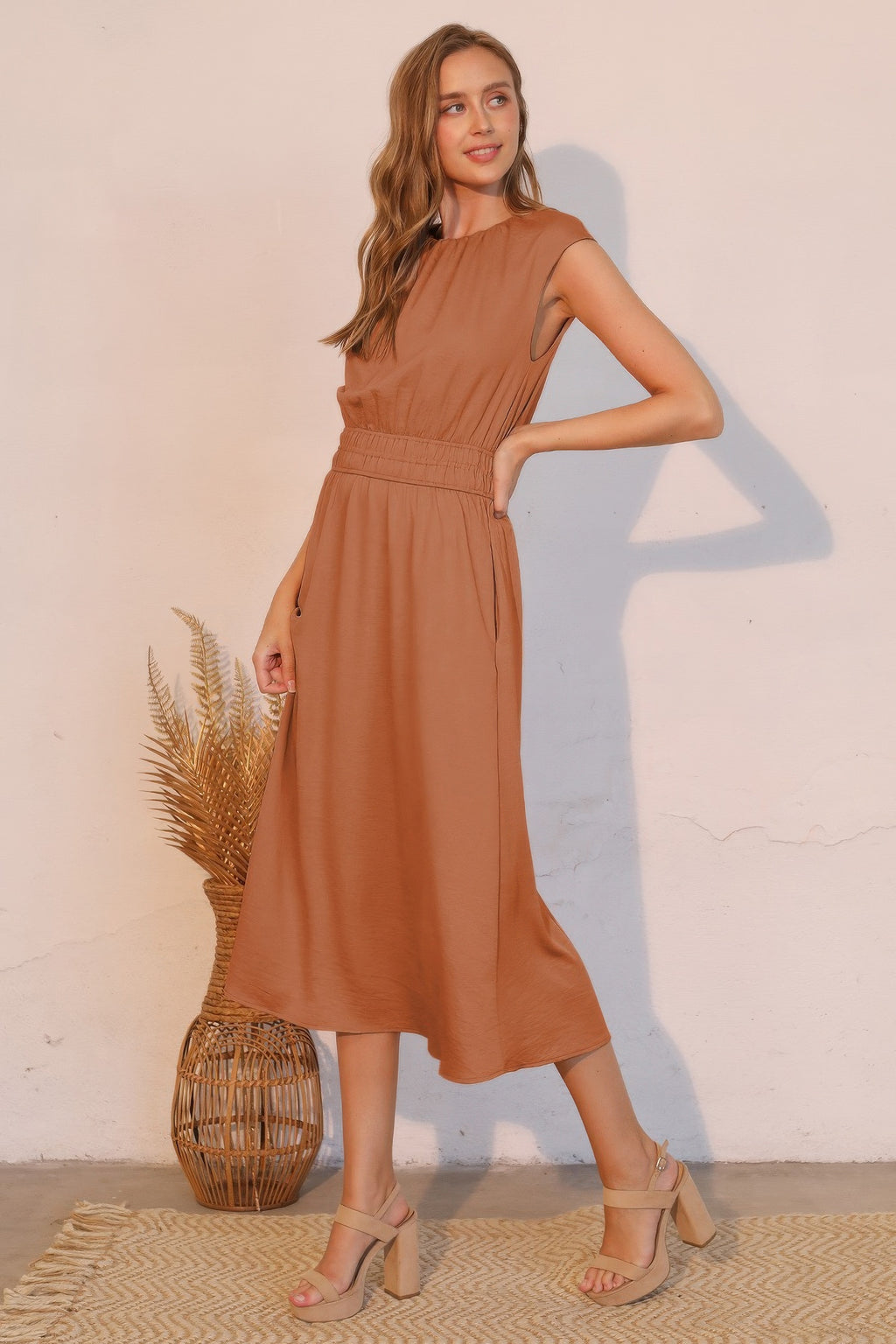 Elastic Ruched Matte Crepe Midi Dress -