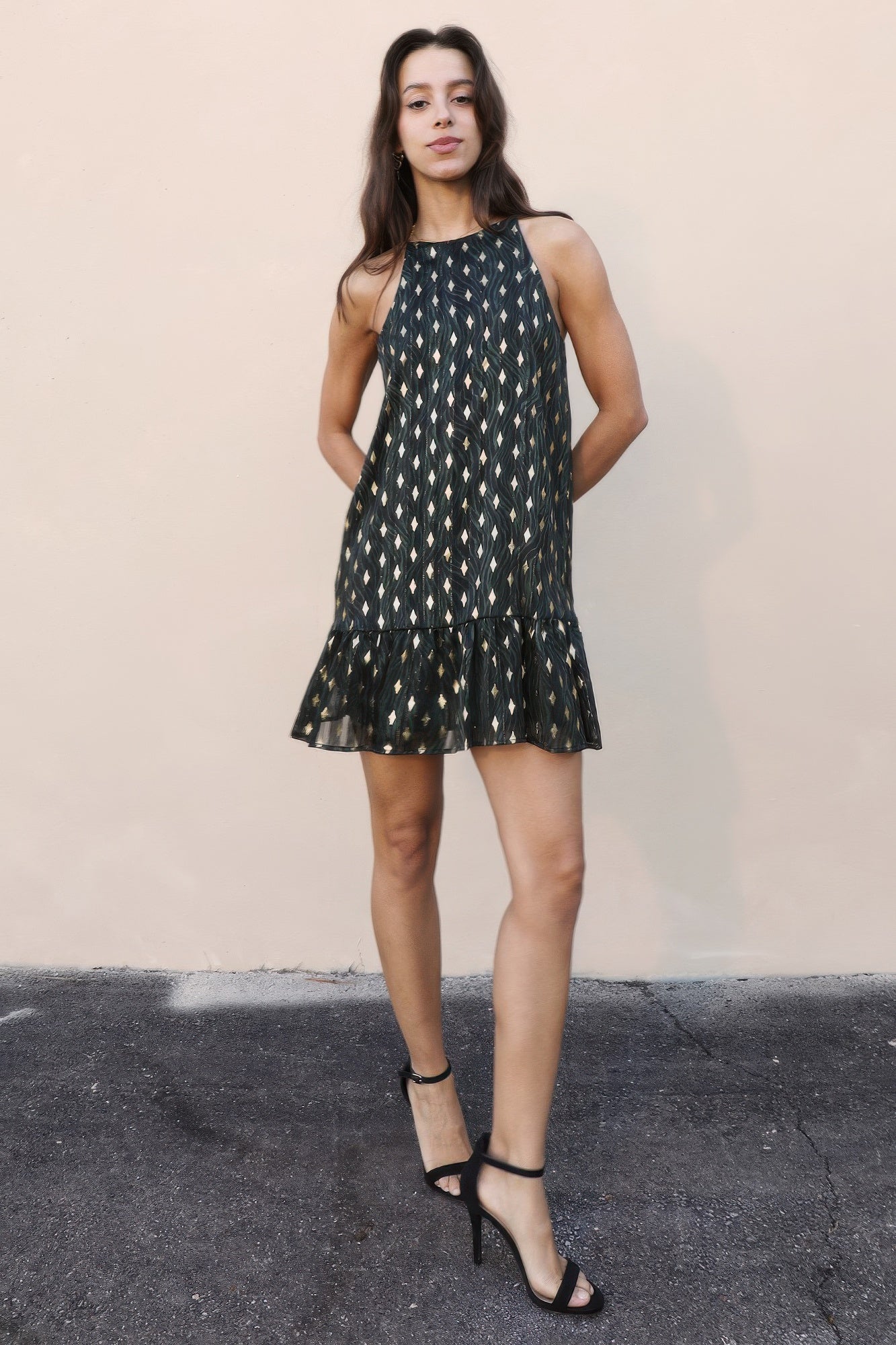 Sleeveless Ruffle Hem Sacred Tree Dress - L