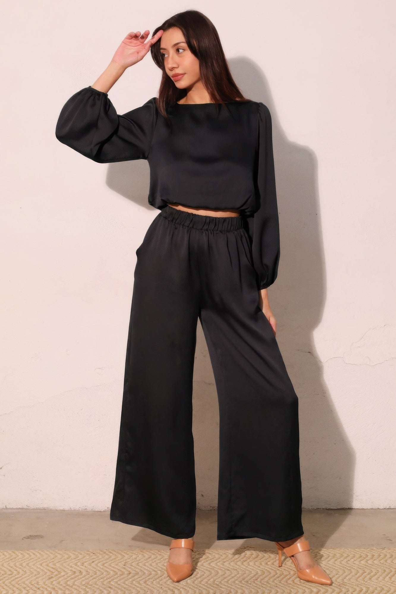 Balloon Sleeve Hammered Satin Crop Top -