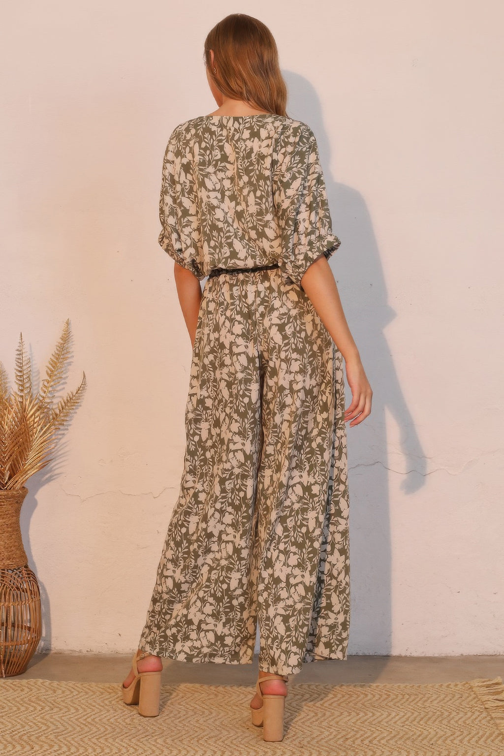 Wide-Leg Pocket Olive Vine Pants -
