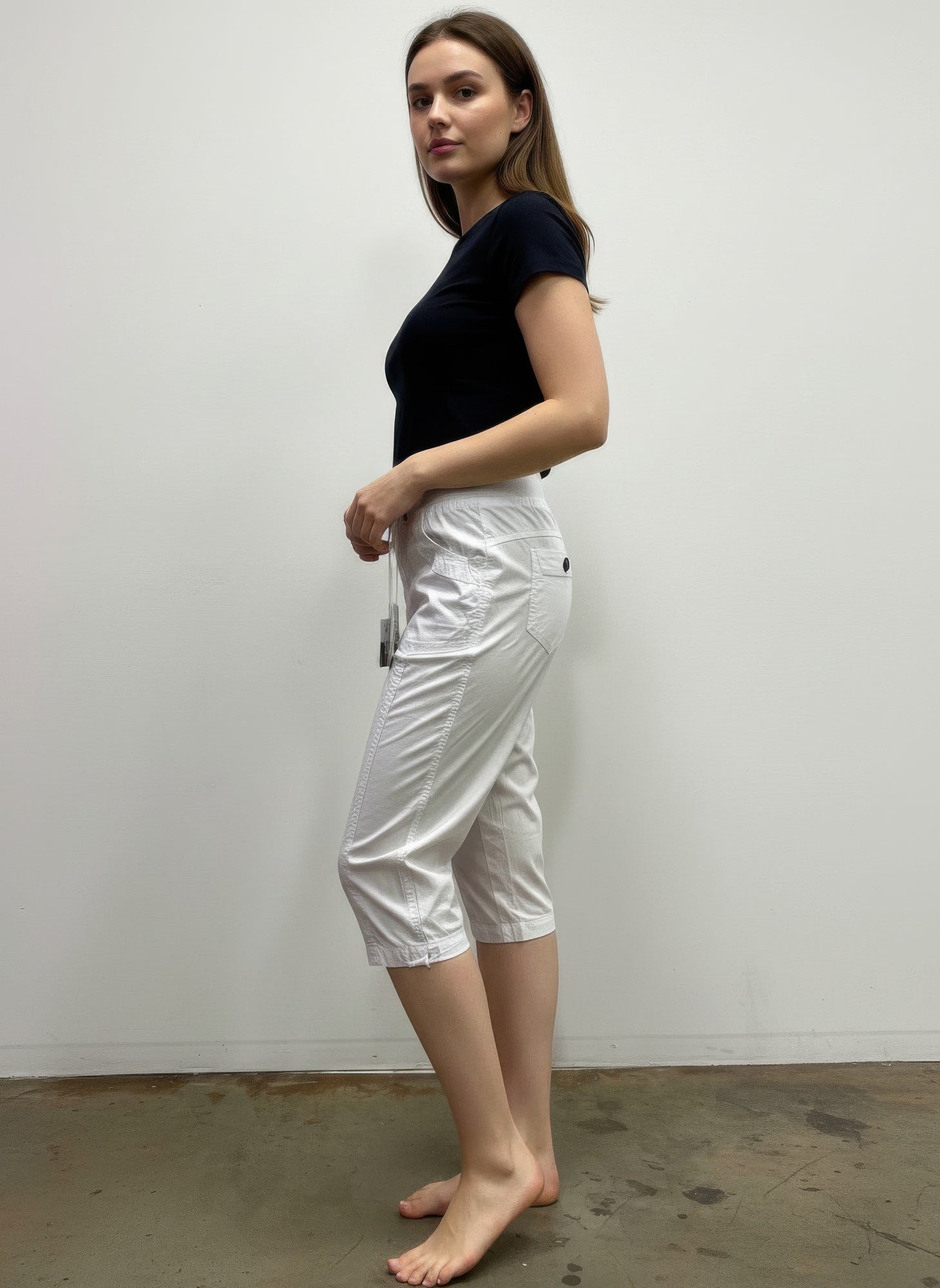 Button Detail Cargo Capri Pants -