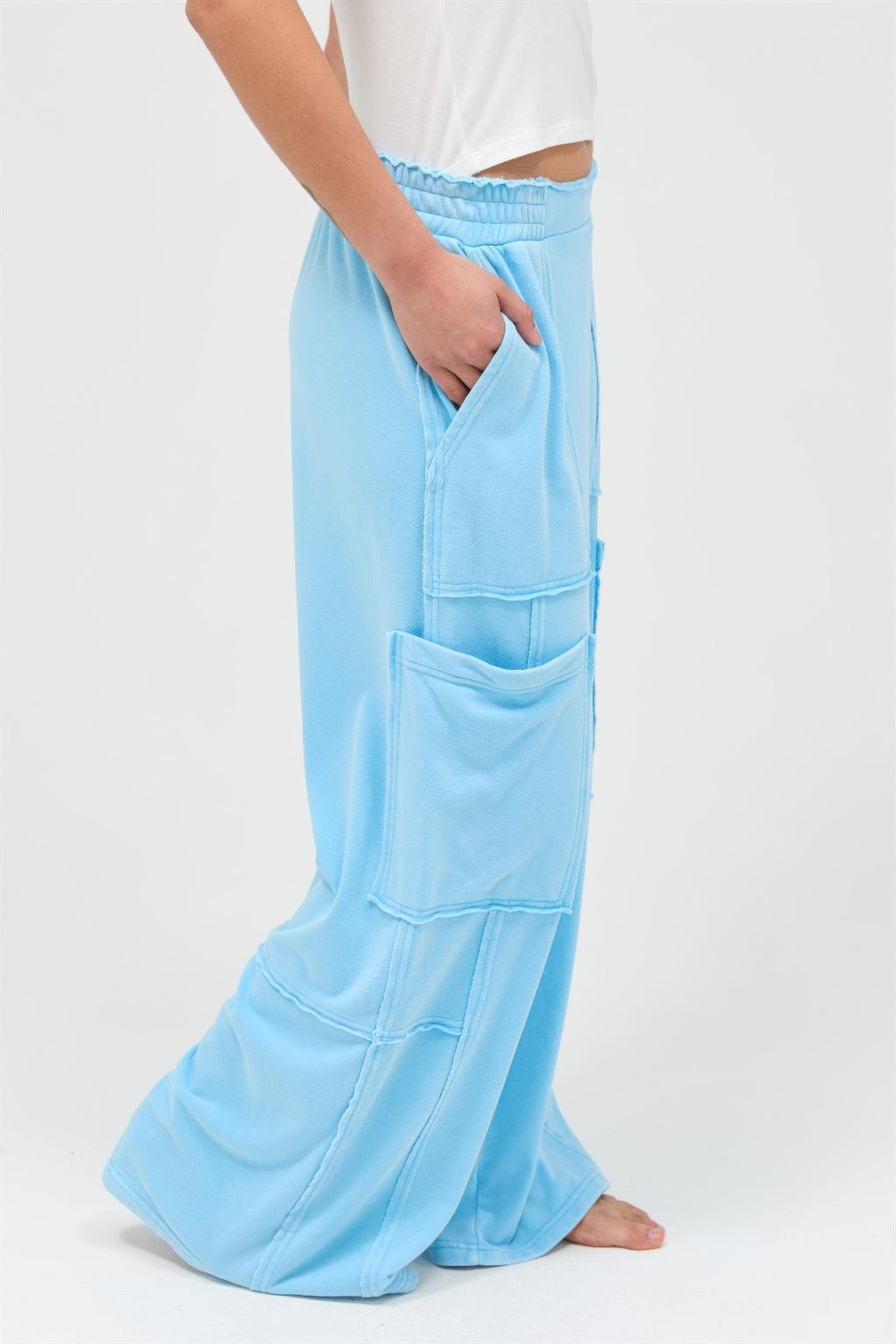Mineral Wash Cargo Wide-Leg Pants -