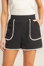 Scallop Trim Pocket Shorts -