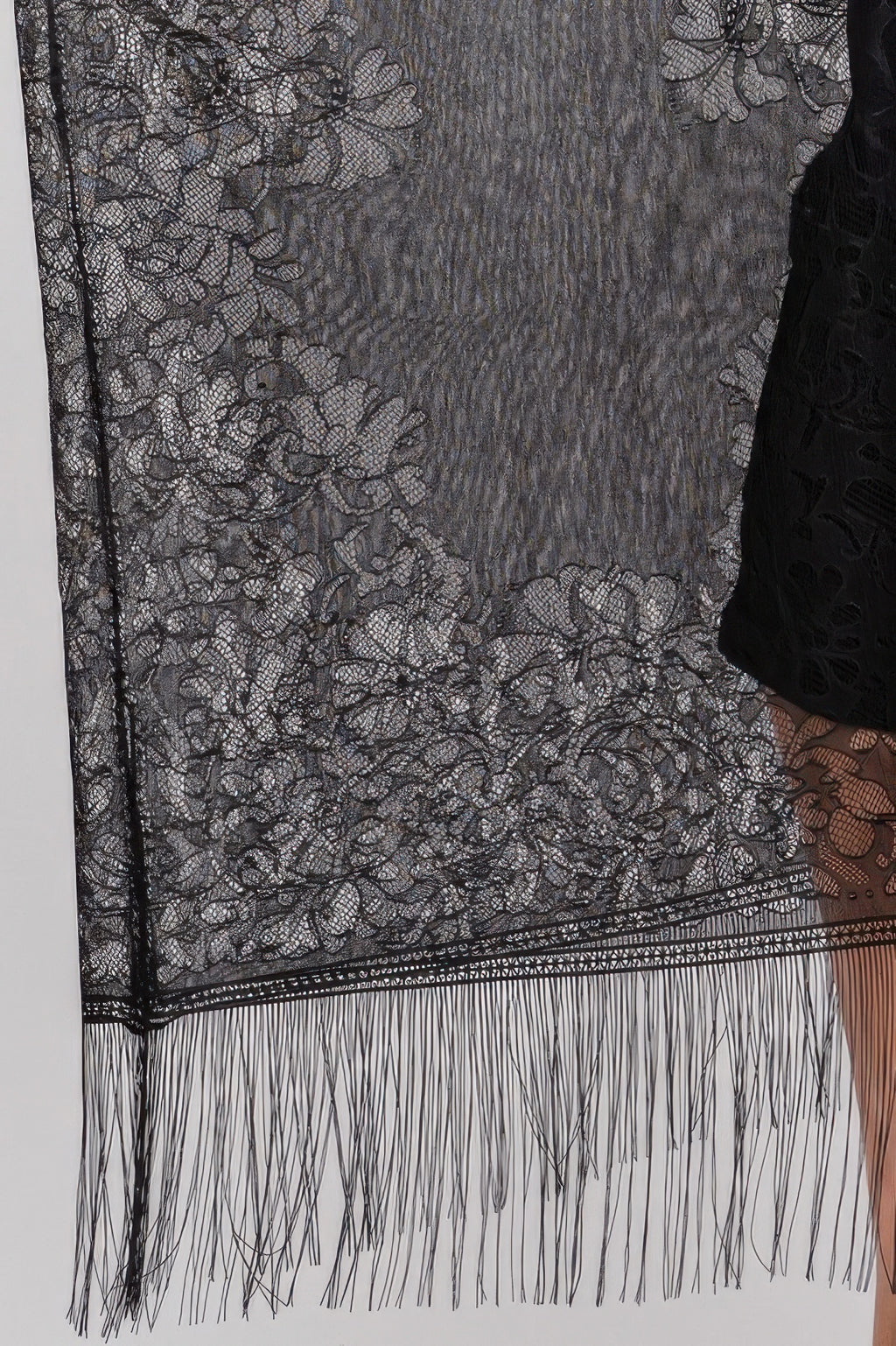 Floral Lace Tasseled Fringe Kimono -