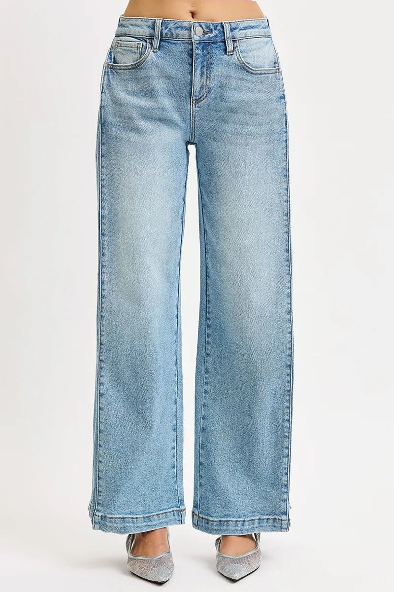Mid Rise Snap Barrel Wide Jeans -