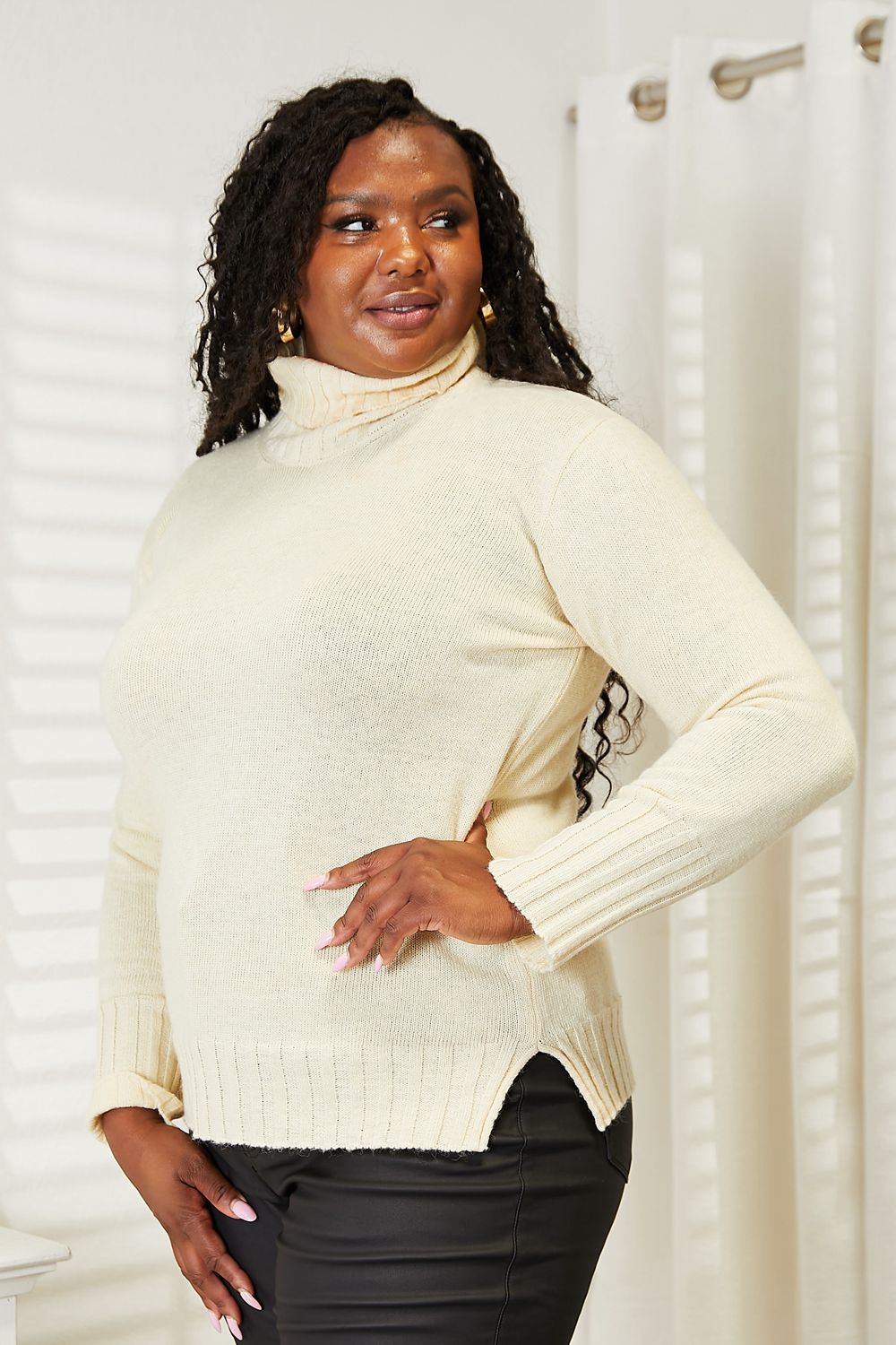 Side Slit Long Sleeve Turtleneck Sweater -