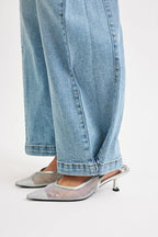 Mid Rise Snap Barrel Wide Jeans -