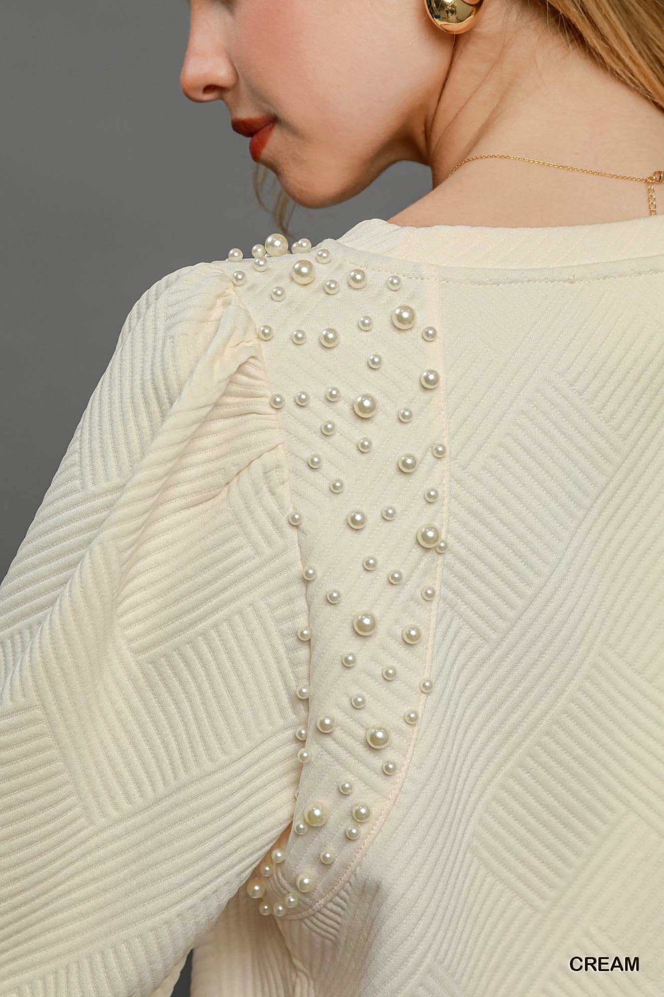 Pearl Puff Sleeve Knit Blouse -