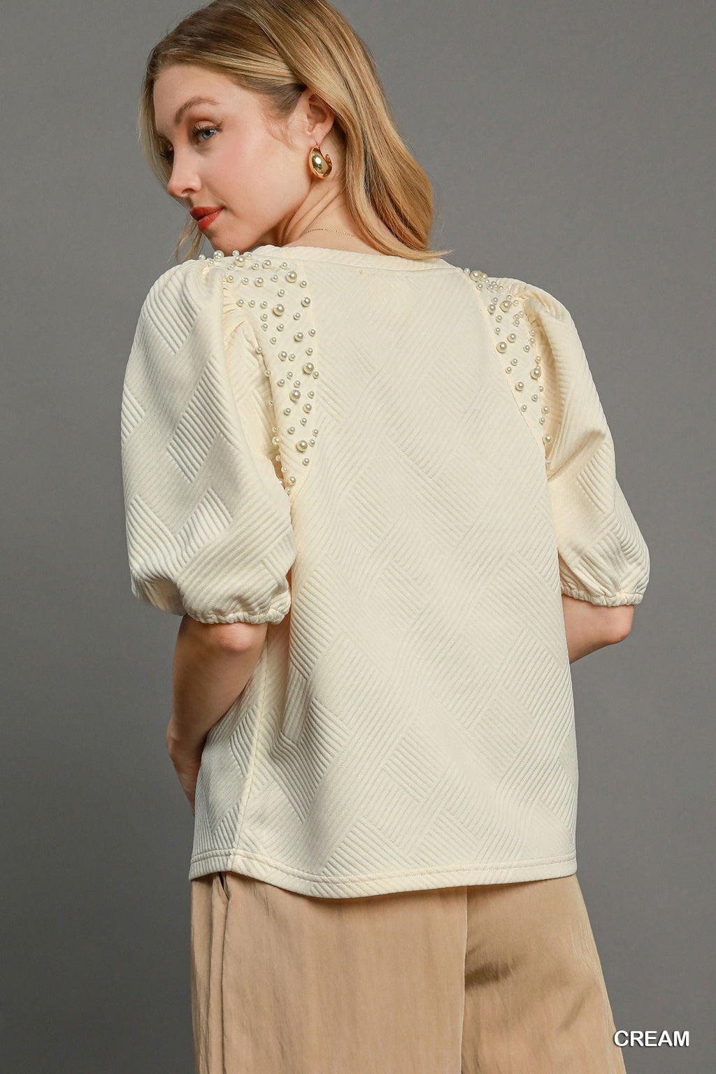 Pearl Puff Sleeve Knit Blouse -