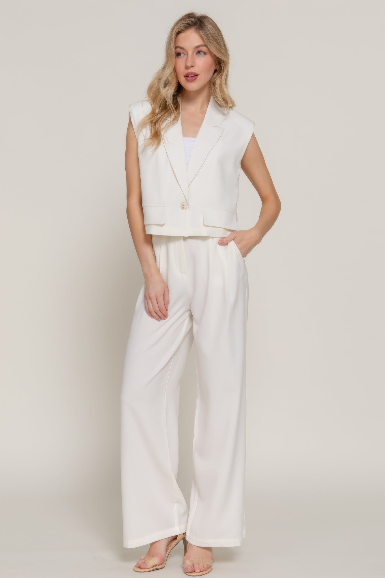 Structured Lapel Collar Vest Secondary image